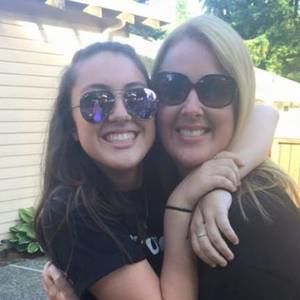 Meet your Posher, Denise